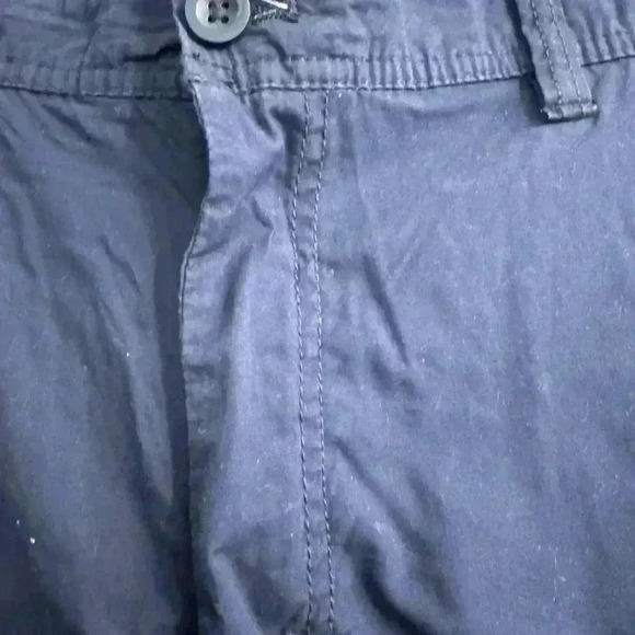 Izod saltwater men’s shorts. Fall season start - Picture 5 of 5